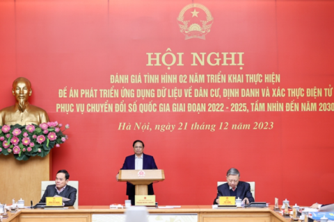 Năm 2024, đẩy mạnh triển khai Đề án 06 phục vụ hiệu quả người dân, doanh nghiệp